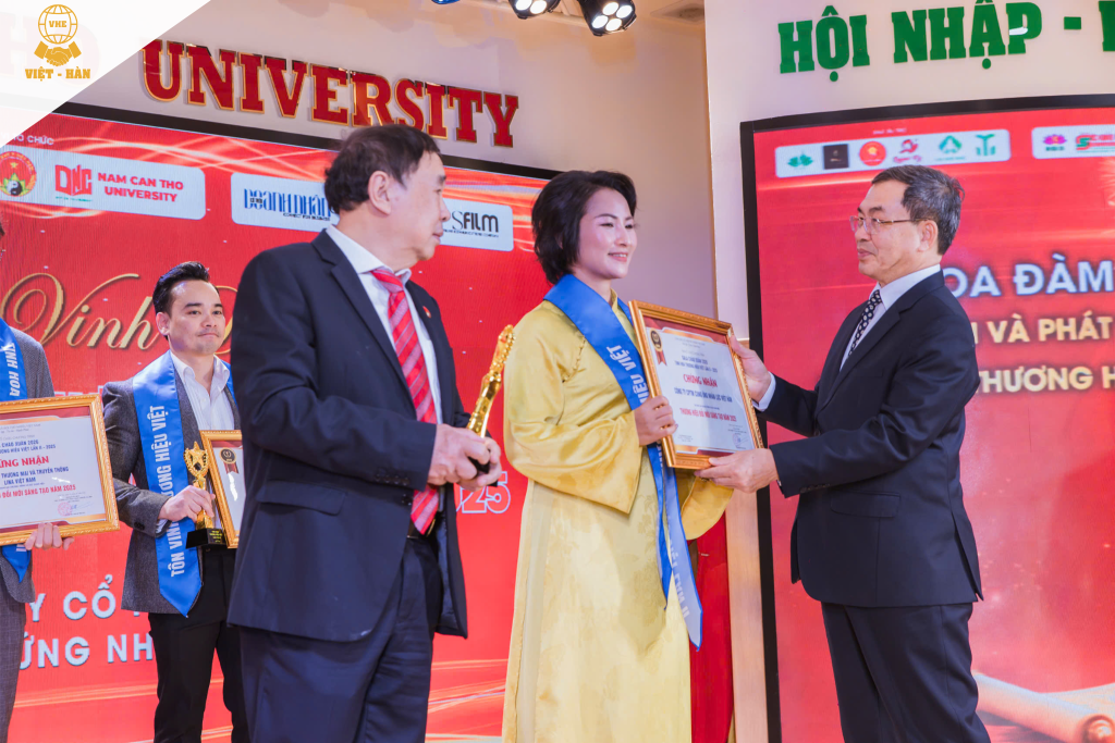 Giải thưởng là động lực để Việt - Hàn cố gắng hơn nữa trong hành trình phát triển và kiến tạo giá trị bền vững